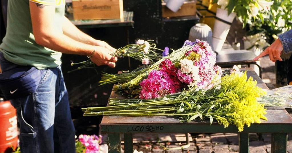 Inspirasi Karangan Bunga Tegal yang Elegan dan Berkesan